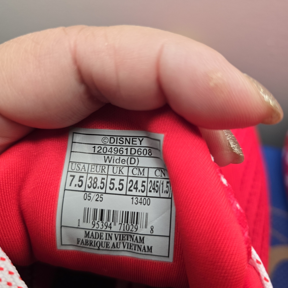Brooks Ghost 2 Max Disney Limired Edition - Picture 5 of 6